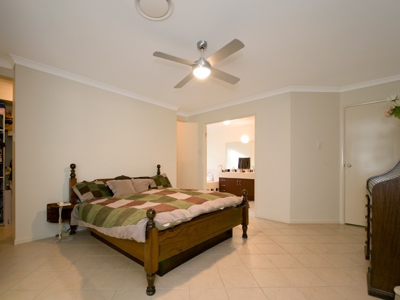 72 Bowhill Road, Willawong QLD 4110