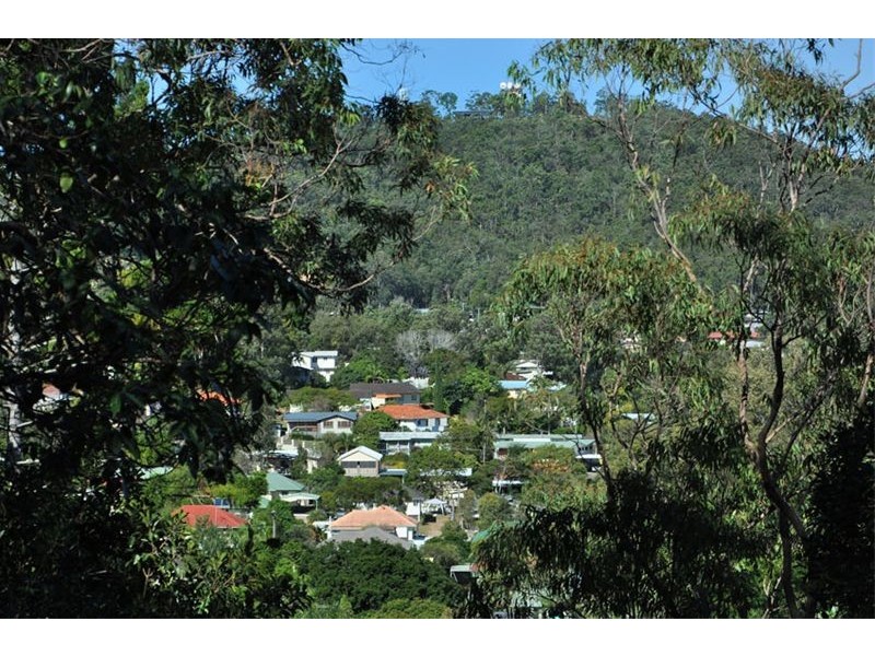 25  Flynn Street, Holland Park West QLD 4121