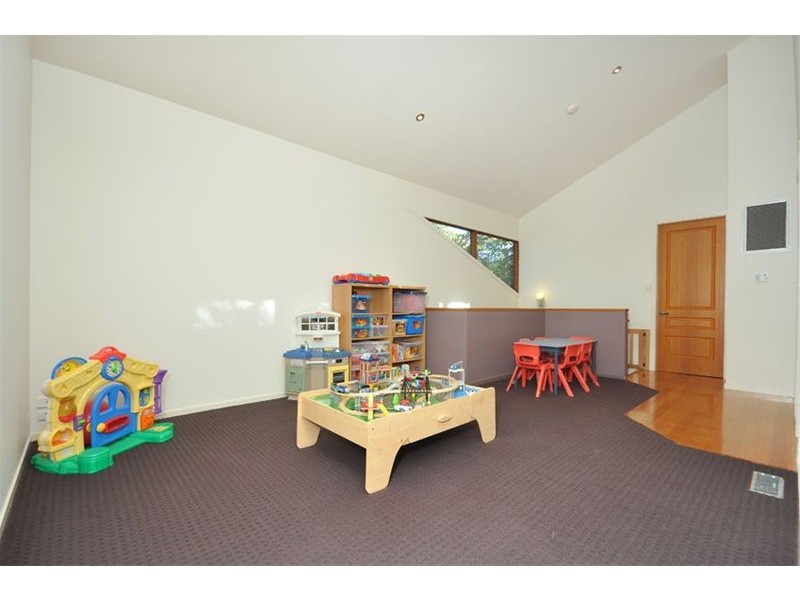 25  Flynn Street, Holland Park West QLD 4121