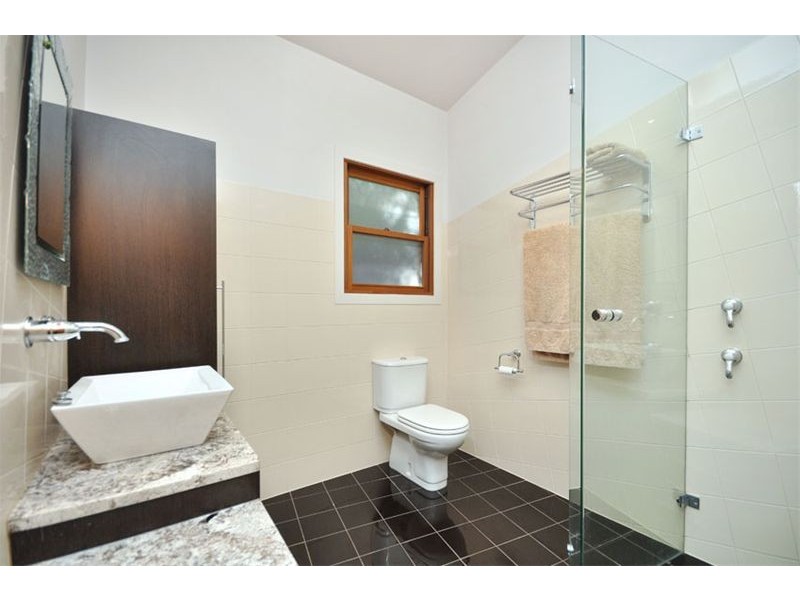 25  Flynn Street, Holland Park West QLD 4121