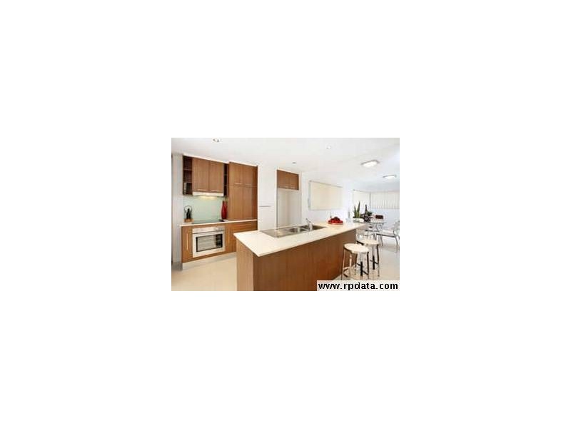 2/1 Redarc Street, Fairfield QLD 4103