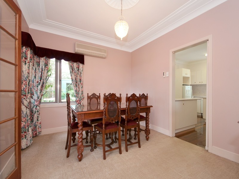 8 Medina Street, Moorooka QLD 4105