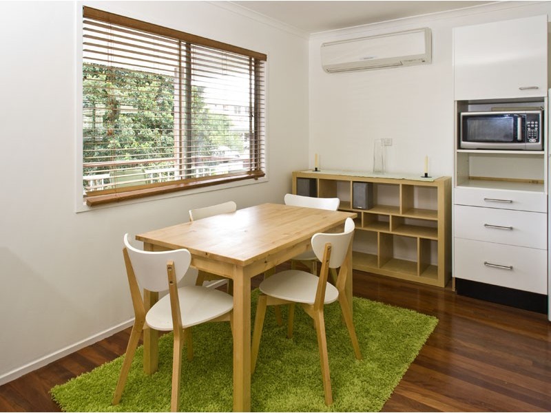 14  Douglas Street, Yeronga QLD 4104