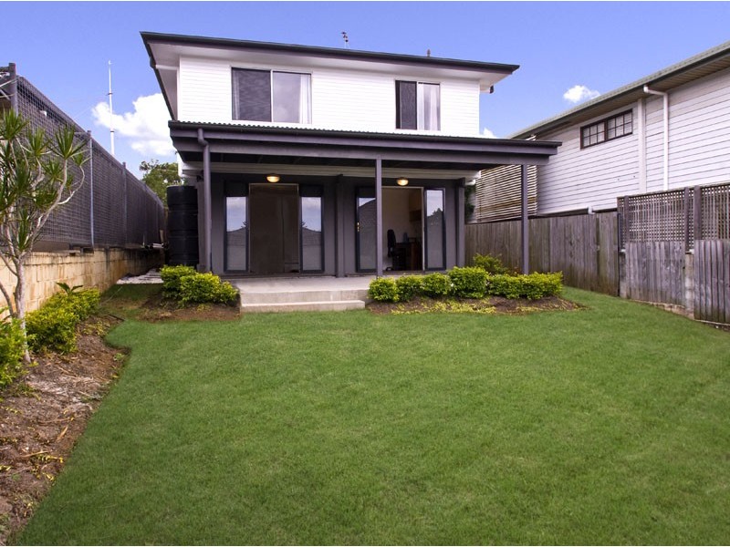 14  Douglas Street, Yeronga QLD 4104