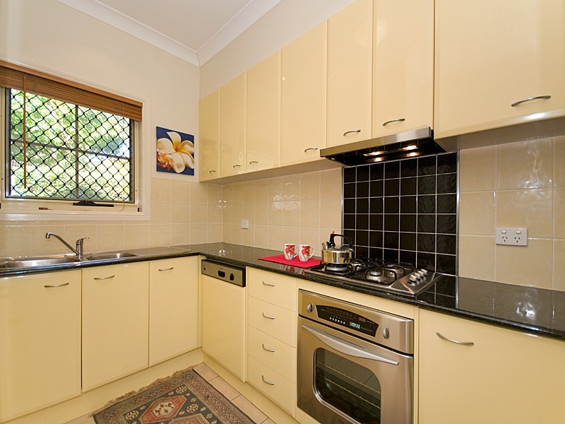 4/235 Ekibin Road East, Tarragindi QLD 4121