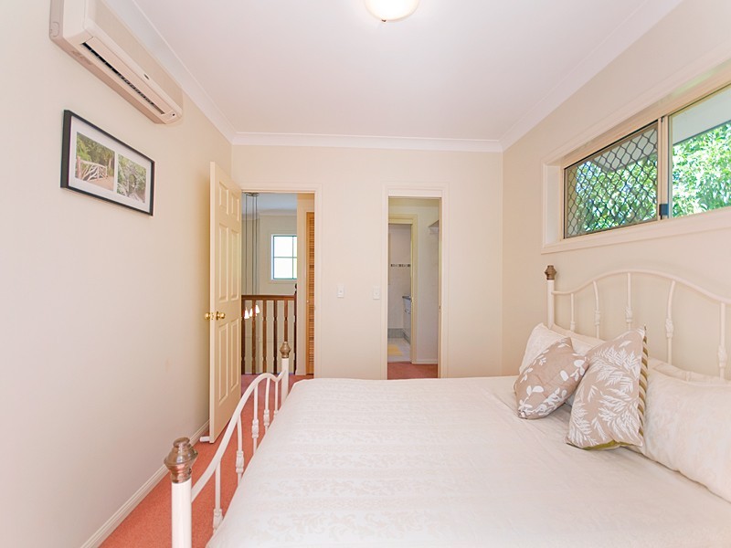 4/235 Ekibin Road East, Tarragindi QLD 4121