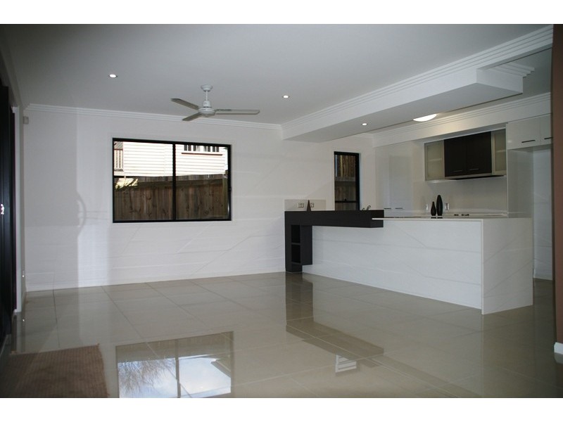 54 Chaucer Street, Moorooka QLD 4105