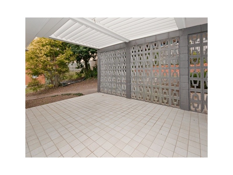 4 Dahl Street, Tarragindi QLD 4121