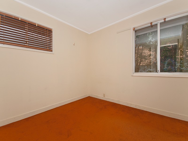 4 Dahl Street, Tarragindi QLD 4121