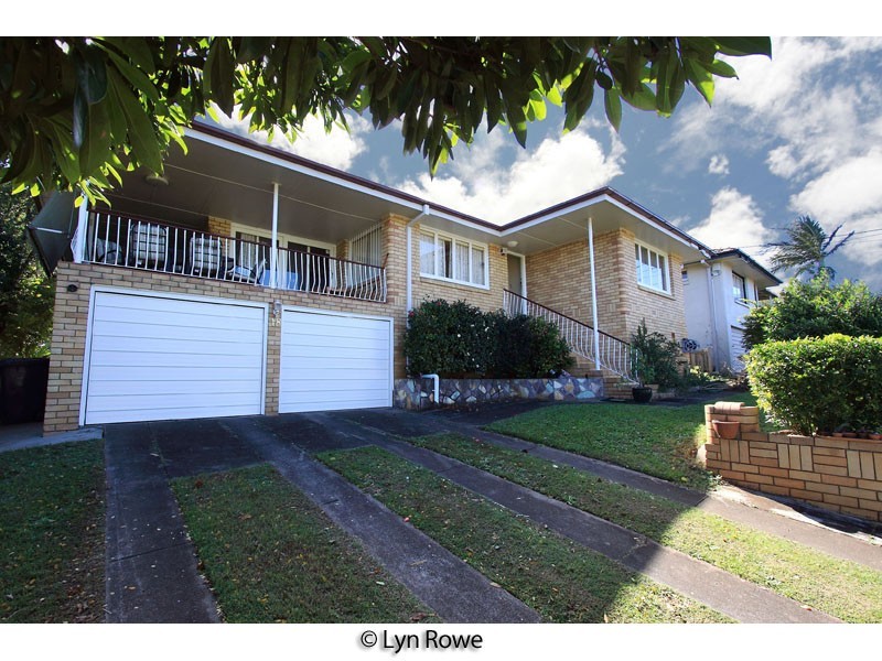 18  Errington Street, Moorooka QLD 4105