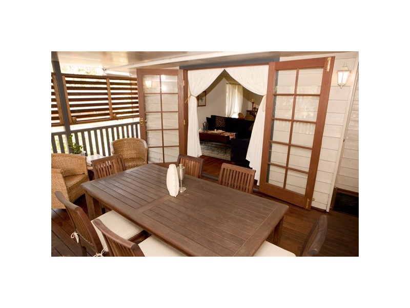 27  Cavan Street, Annerley QLD 4103