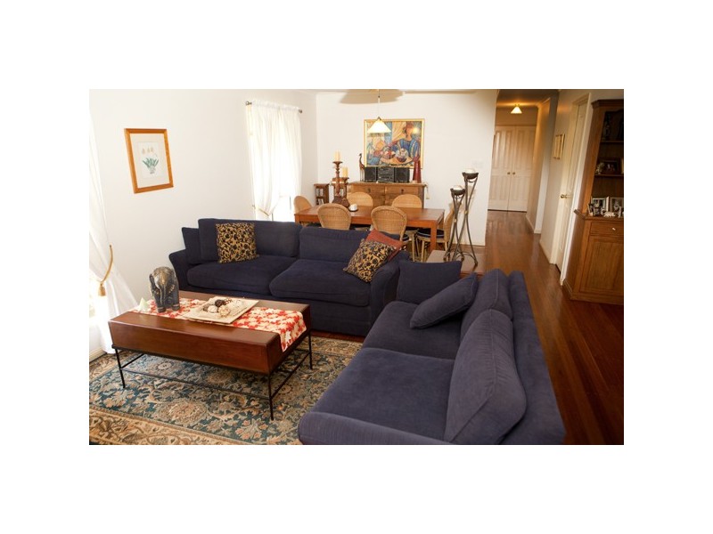 27  Cavan Street, Annerley QLD 4103