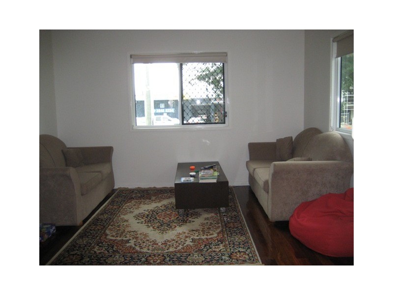 1/88  Beaudesert Road, Moorooka QLD 4105