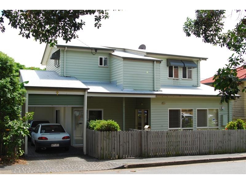 100 Dudley Street, Annerley QLD 4103