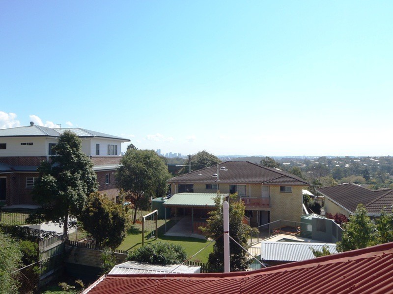 12 Pallaranda Street, Tarragindi QLD 4121