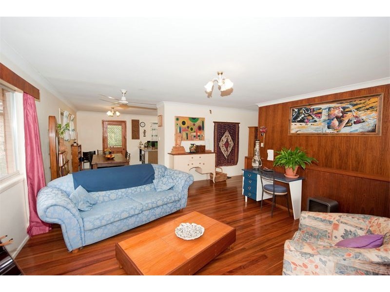 15 Grounds Street, Yeronga QLD 4104