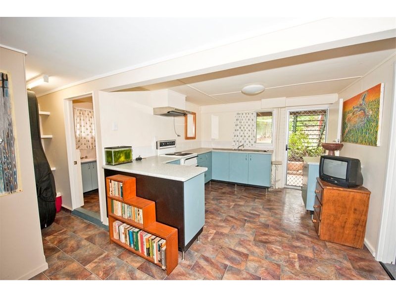 15 Grounds Street, Yeronga QLD 4104