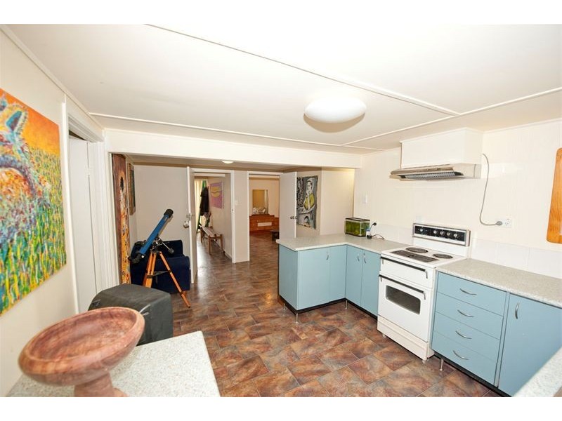 15 Grounds Street, Yeronga QLD 4104