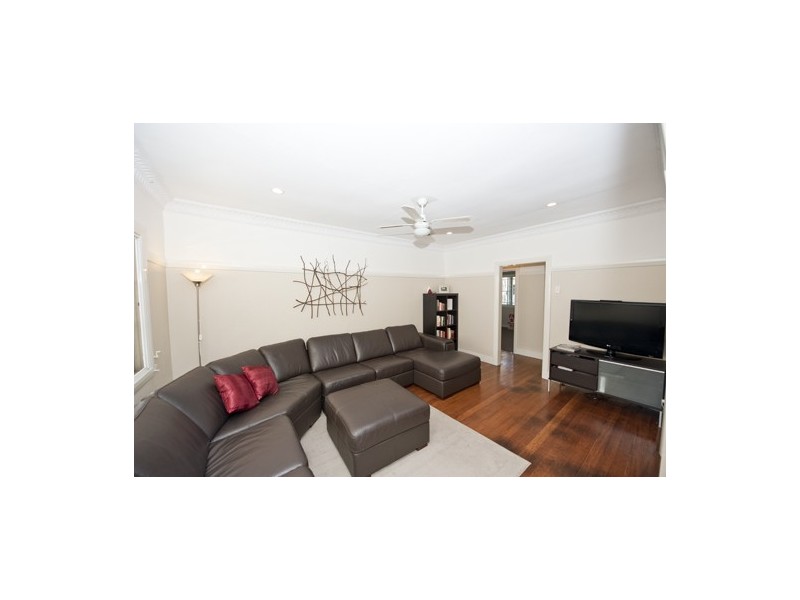 30  Amery Street, Moorooka QLD 4105