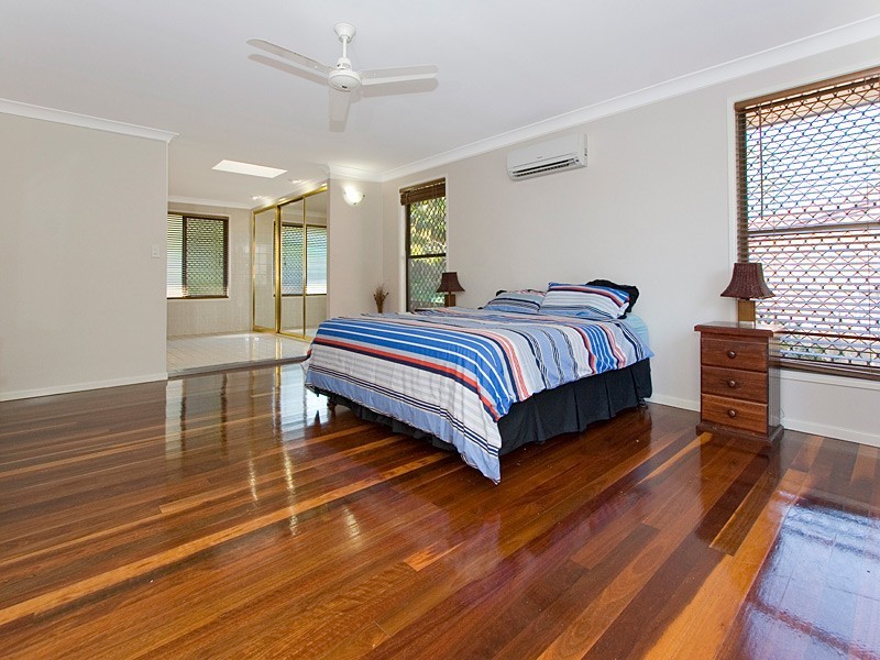 15  Loffs Road, Loganholme QLD 4129