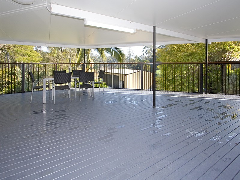 15  Loffs Road, Loganholme QLD 4129