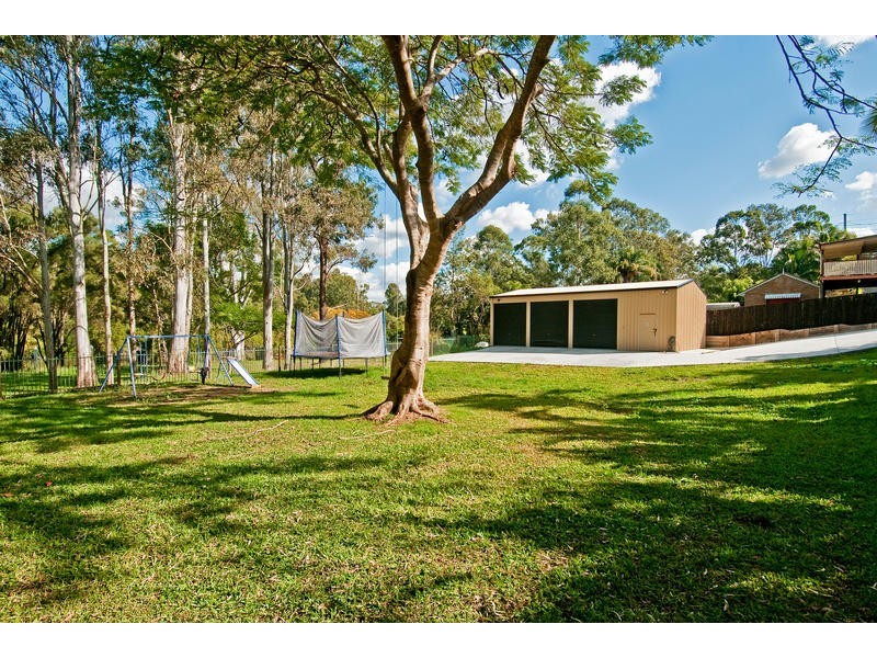 15  Loffs Road, Loganholme QLD 4129