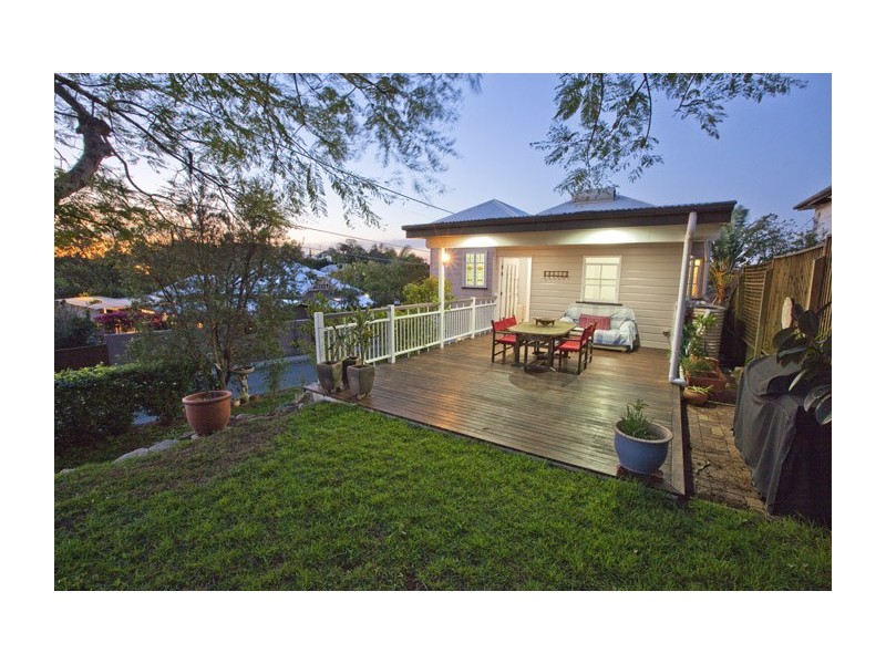 19 Lamington Terrace, Dutton Park QLD 4102