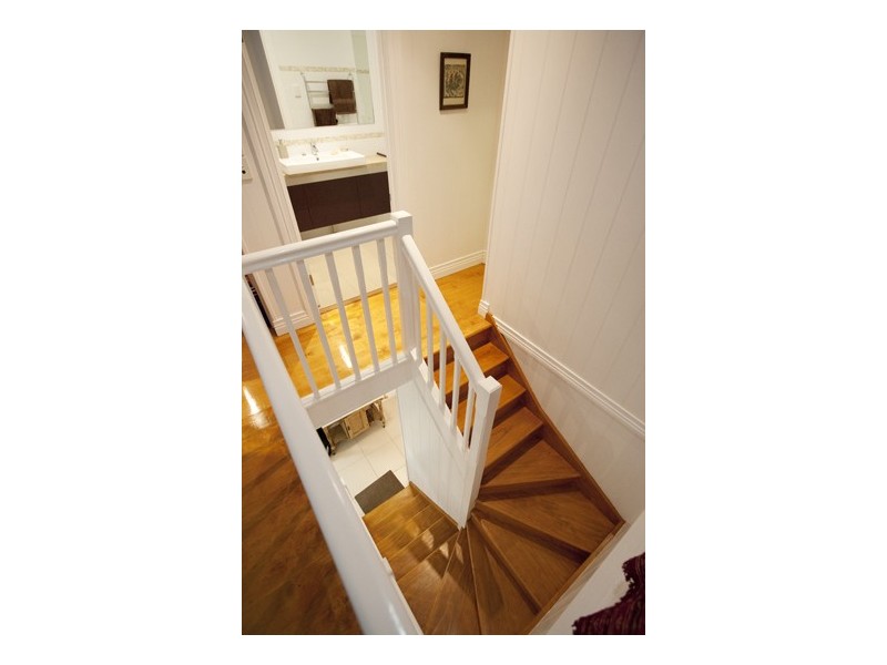 19 Lamington Terrace, Dutton Park QLD 4102