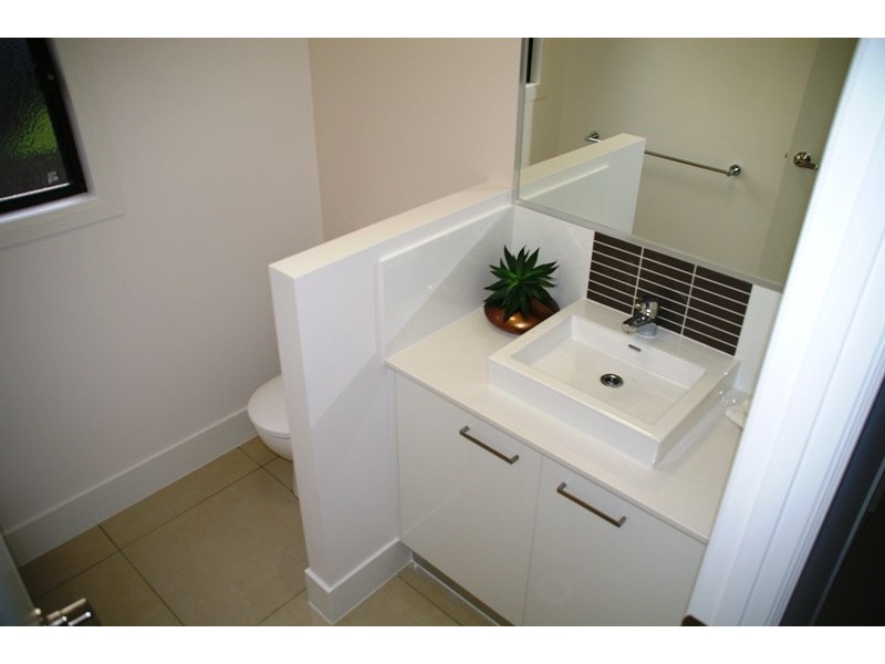 54 Chaucer Street, Moorooka QLD 4105