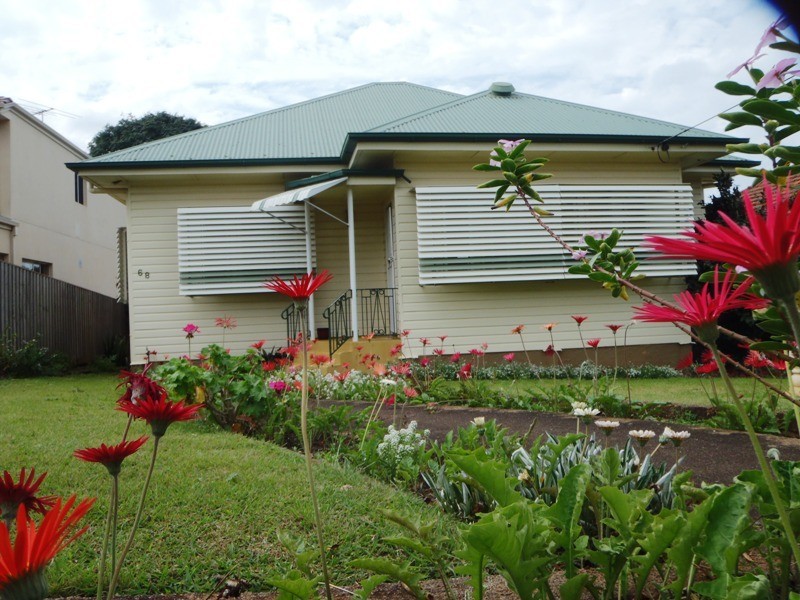 68 Mayfield Road, Moorooka QLD 4105