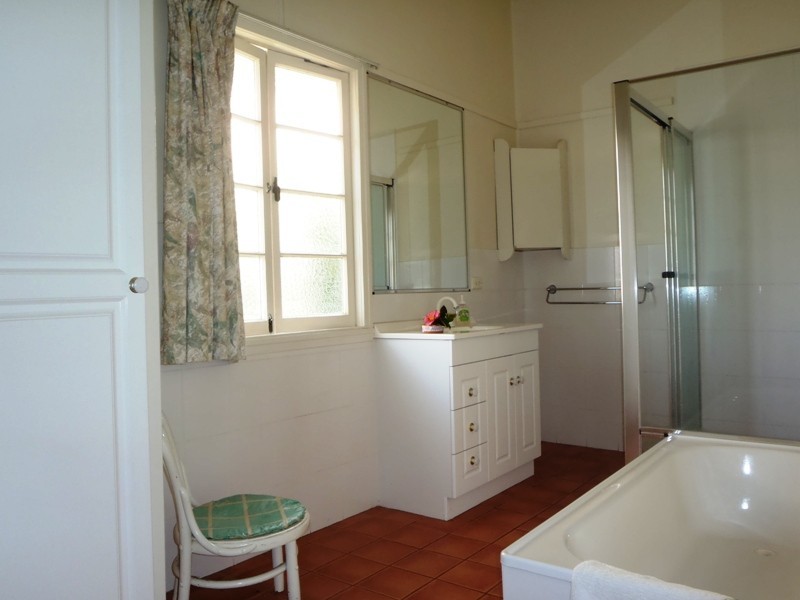 68 Mayfield Road, Moorooka QLD 4105