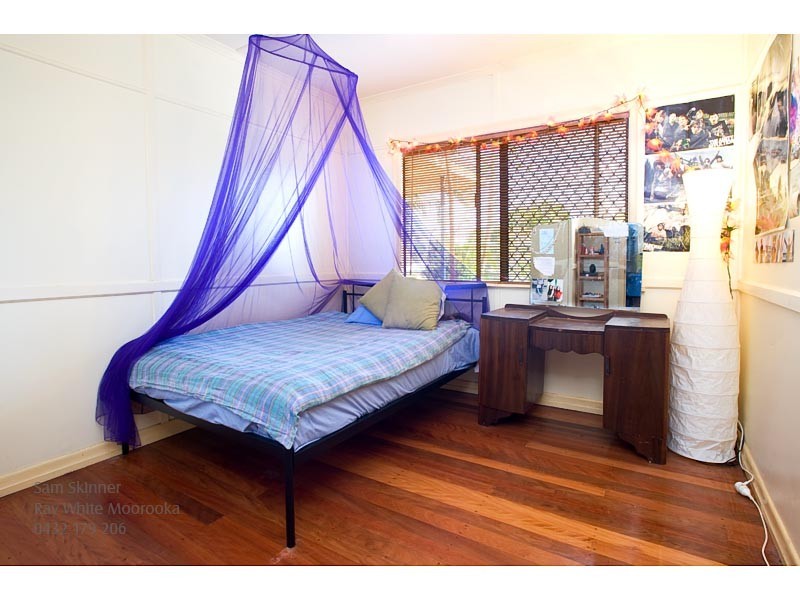 8 Birchdale Street, Salisbury QLD 4107