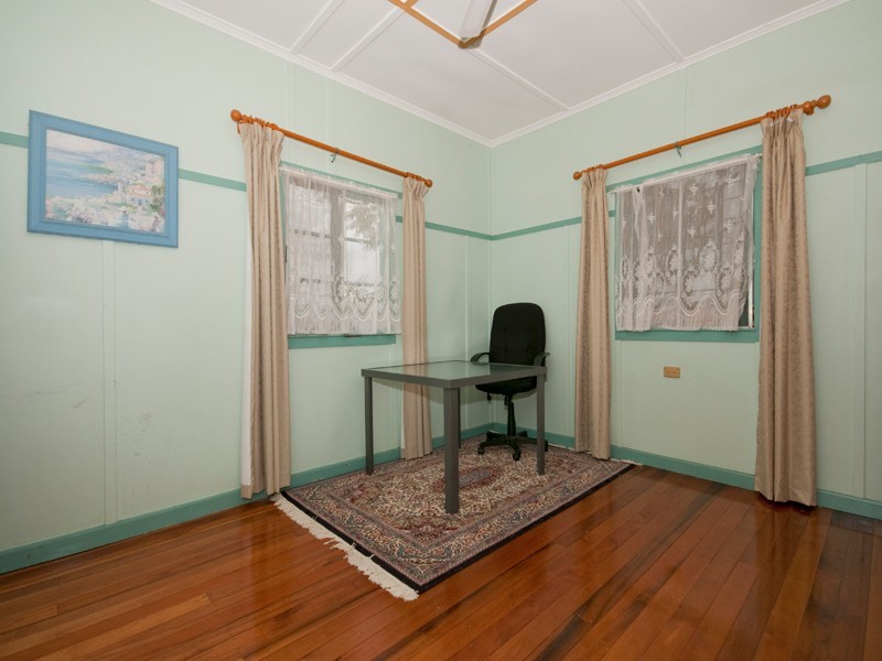 77 Homestead Street, Moorooka QLD 4105