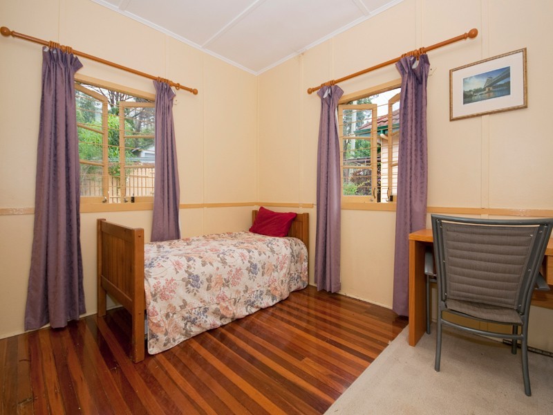 77 Homestead Street, Moorooka QLD 4105