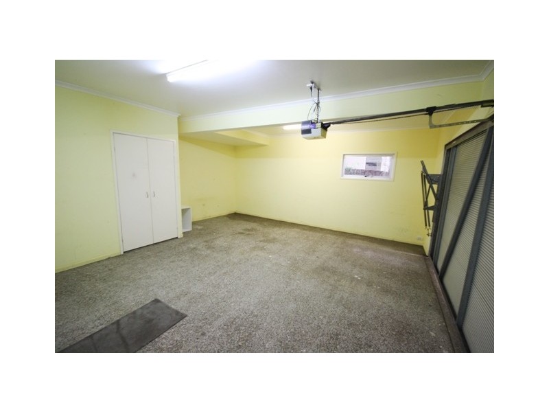 27 Regent Street, Woolloongabba QLD 4102