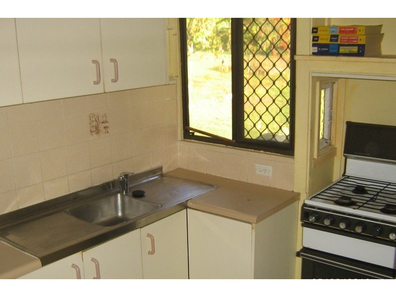 13 Fegen Drive, Moorooka QLD 4105