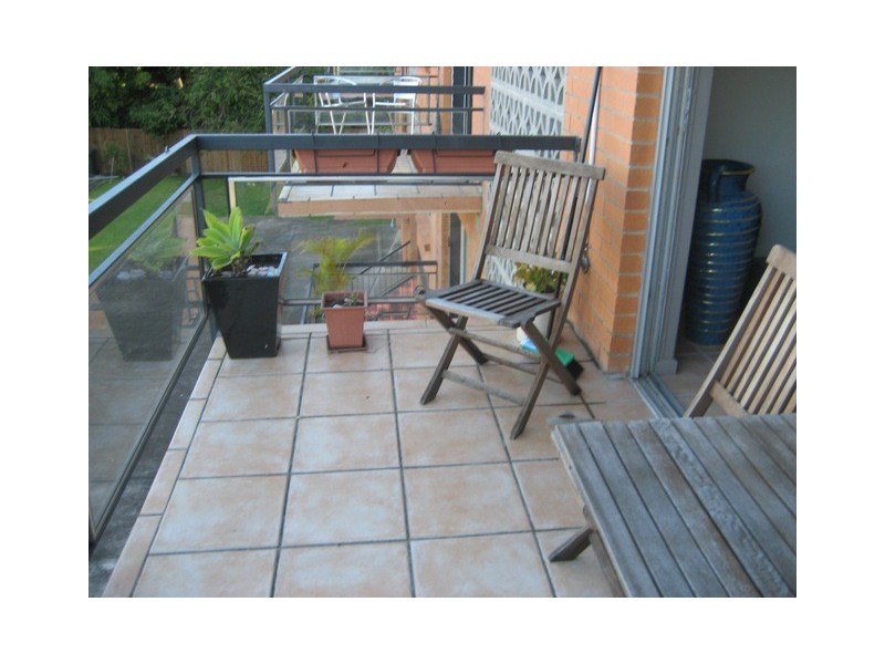 4/77 Koala Road, Moorooka QLD 4105