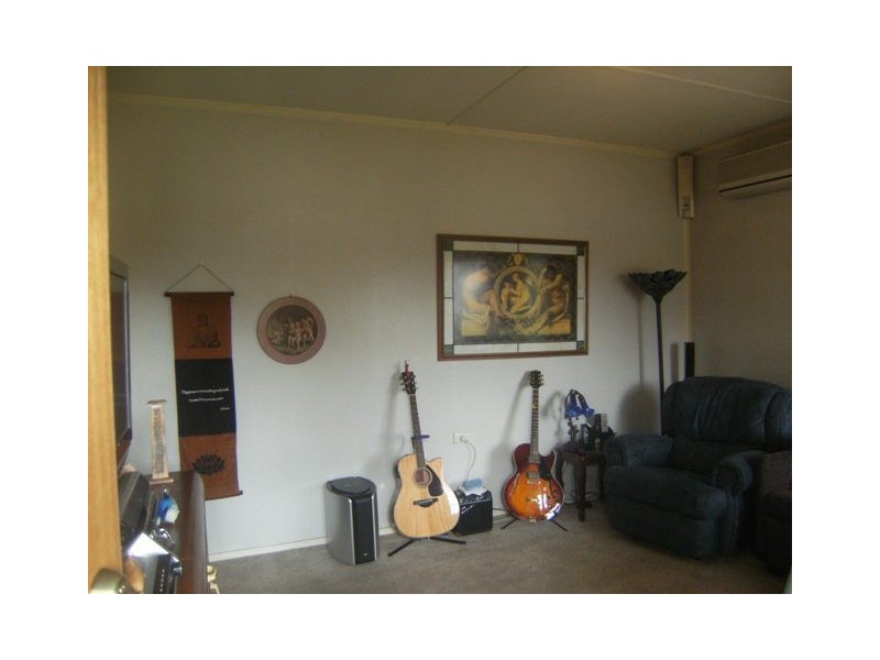 15 Hanify Street, Acacia Ridge QLD 4110