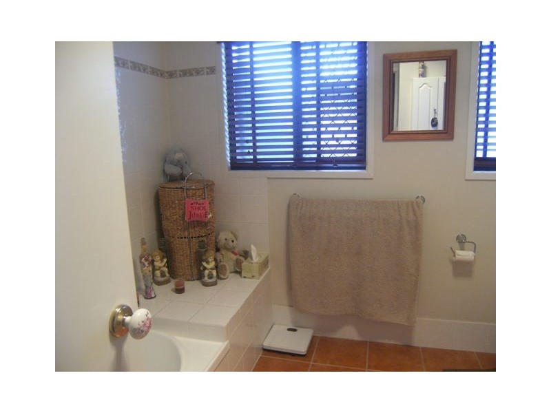 15 Hanify Street, Acacia Ridge QLD 4110