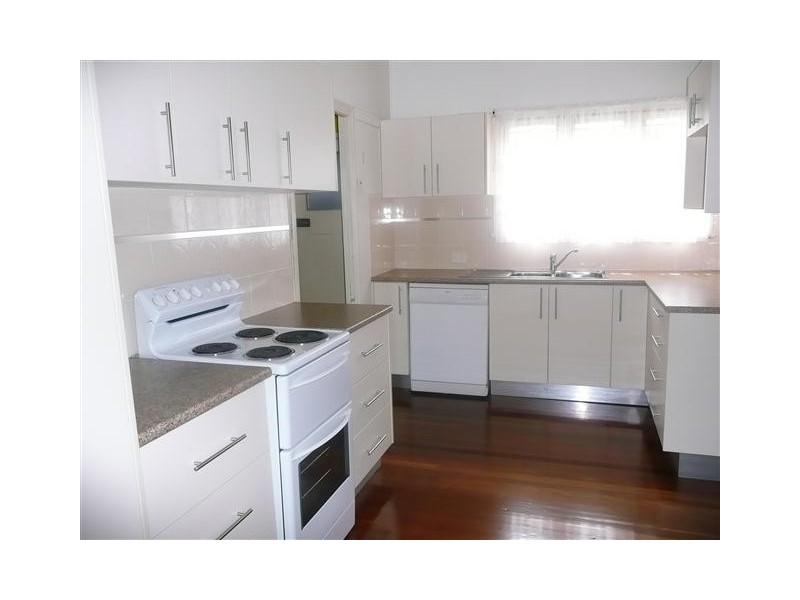 20 Dinmore Street, Moorooka QLD 4105