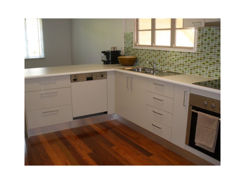 23 Weal Ave, Tarragindi QLD 4121