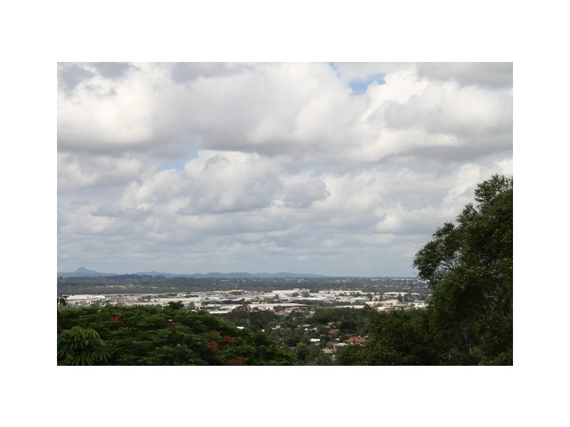 15 Vasey Street, Moorooka QLD 4105