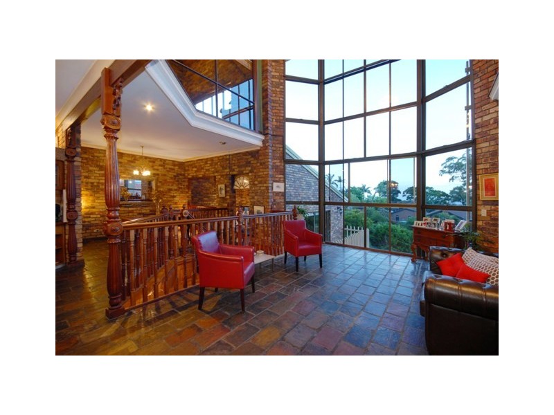 16 Tamarang Street, Tarragindi QLD 4121