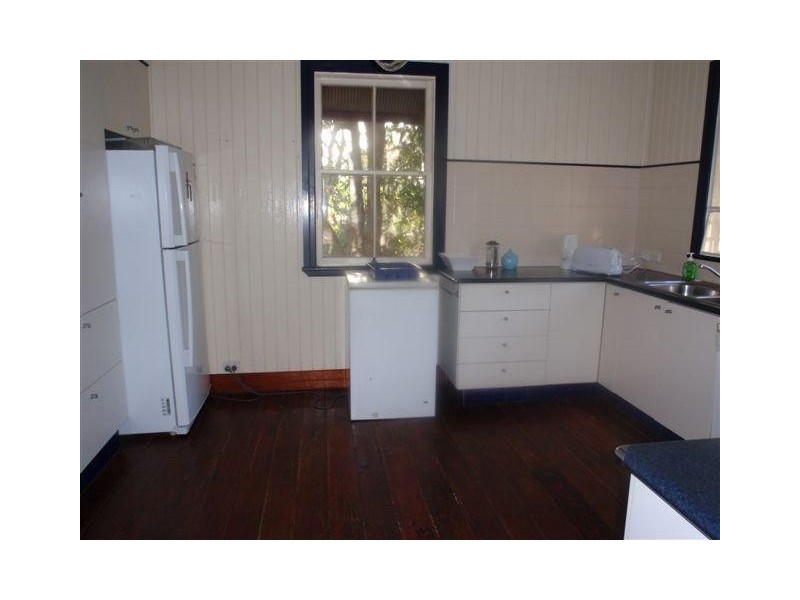 77  Harlen Road, Salisbury QLD 4107