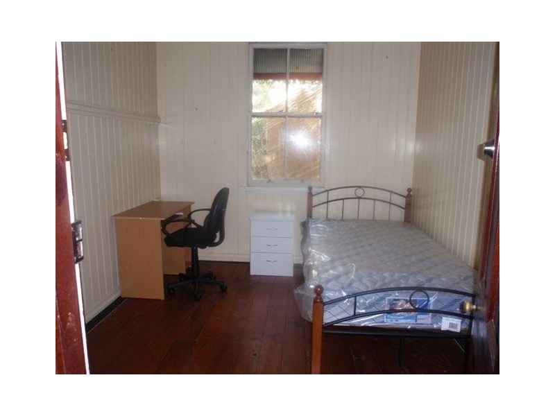 77  Harlen Road, Salisbury QLD 4107