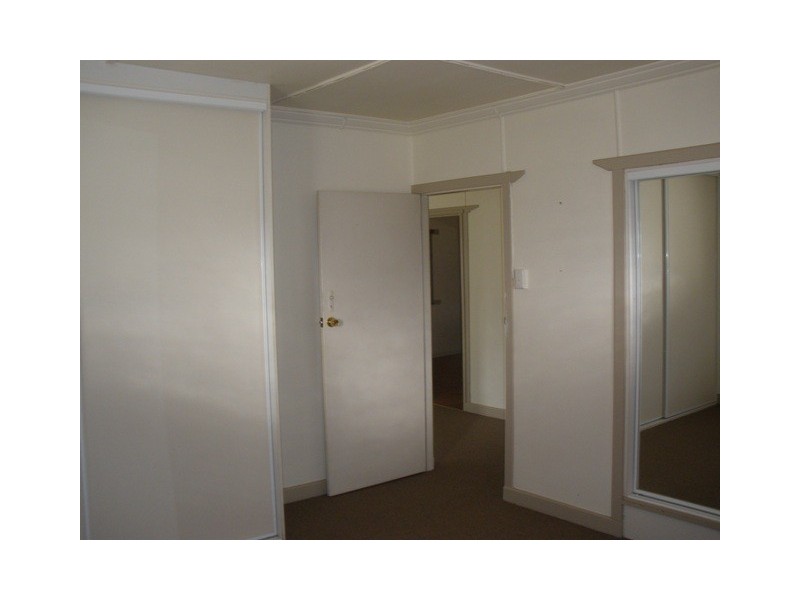 92 Marshall Road, Rocklea QLD 4106
