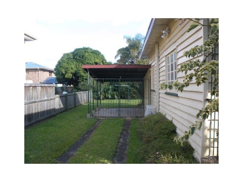 92 Marshall Road, Rocklea QLD 4106