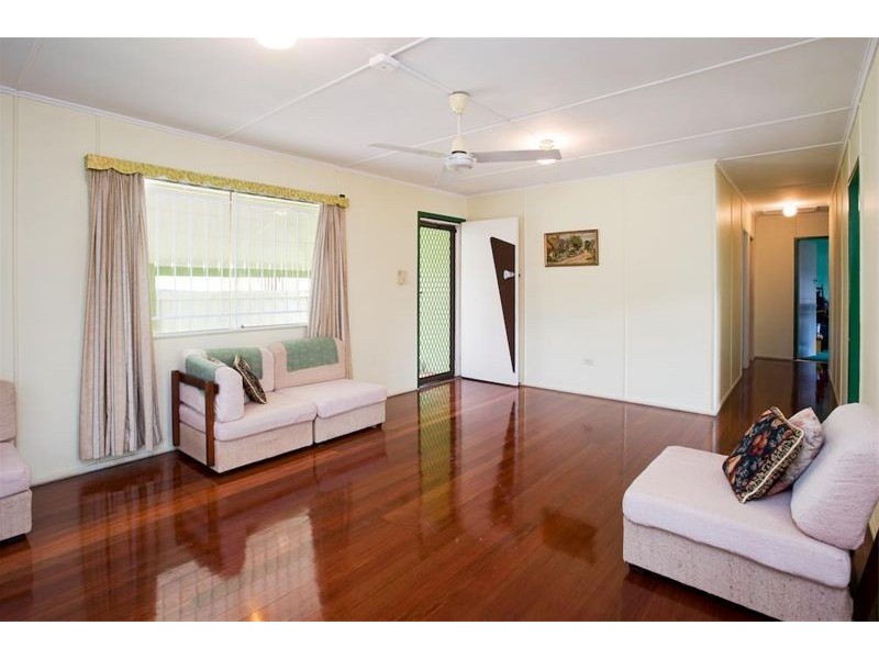 8  Elma Street, Salisbury QLD 4107