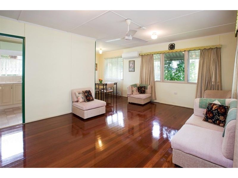 8  Elma Street, Salisbury QLD 4107