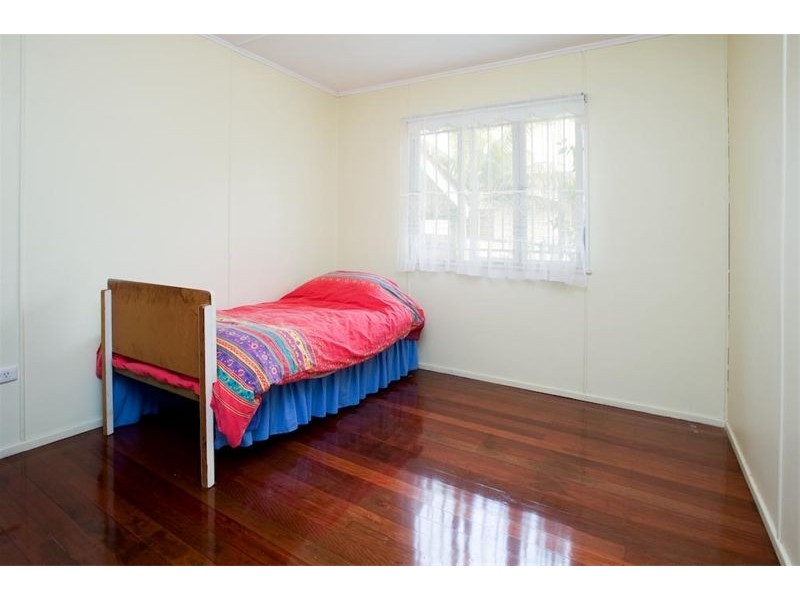 8  Elma Street, Salisbury QLD 4107